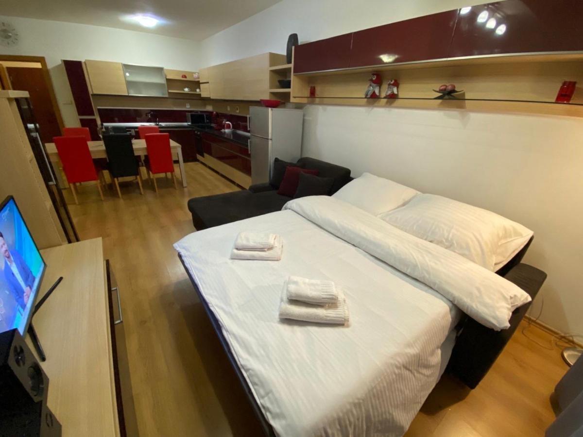 Apartmán Apartman Velka Lomnica B8 Exteriér fotografie